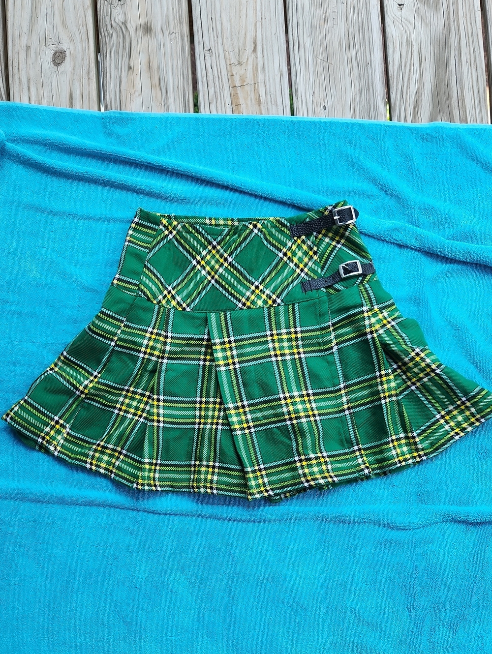 Green Plaid Pleated Mini Skirt with Buckle Straps